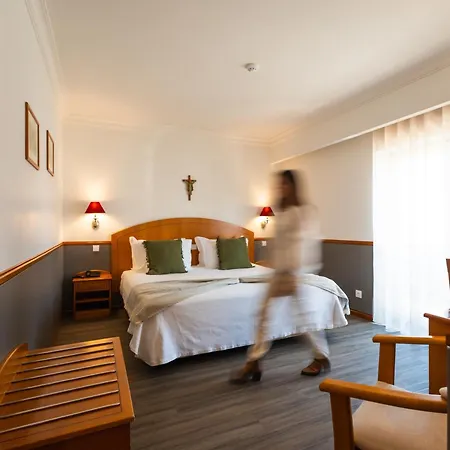 Santo Amaro - Sa Otel Fátima