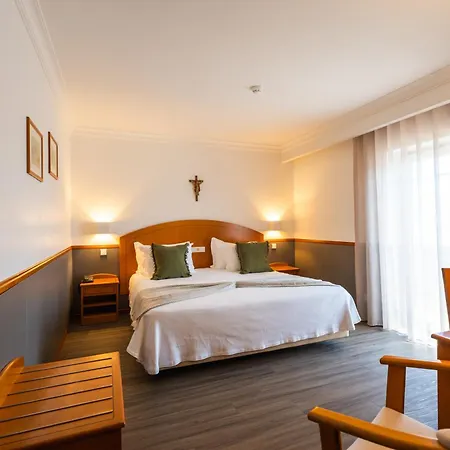 Santo Amaro - Sa Hotel Fátima