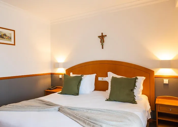 Santo Amaro - Sa 3* 파티마